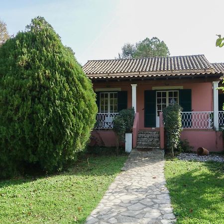 Villa Leda Karousádes Dış mekan fotoğraf