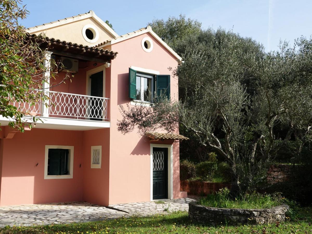 Villa Leda Karousádes Dış mekan fotoğraf
