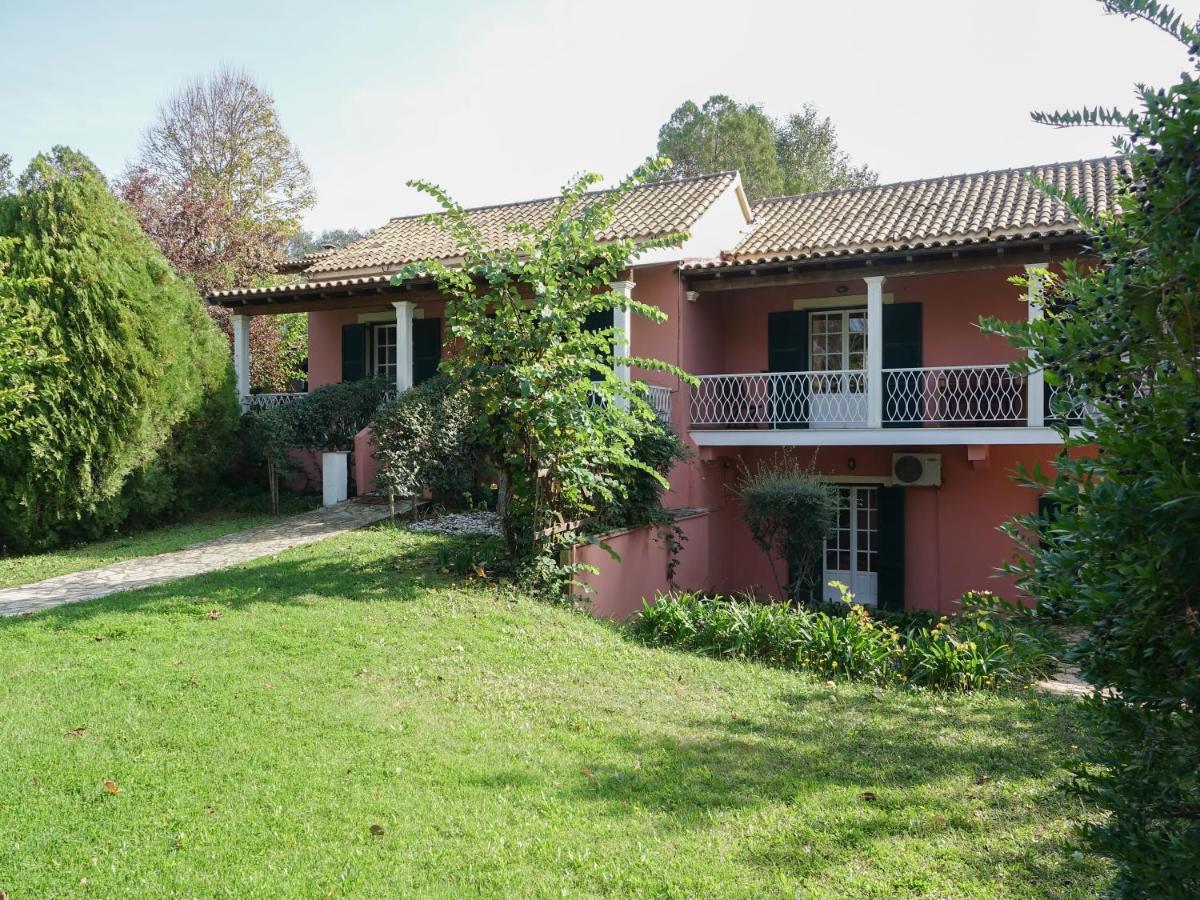 Villa Leda Karousádes Dış mekan fotoğraf